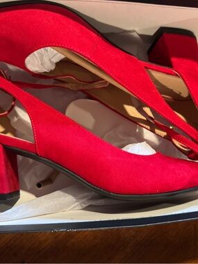 Laundry By Shelli Segal Red Block Heel Slingback Pumps